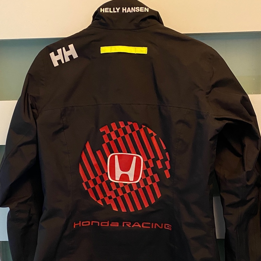 Helly Hansen Formula 1 (F1) 2022 Jacket with Honda Racing accents - Picture 6 of 16